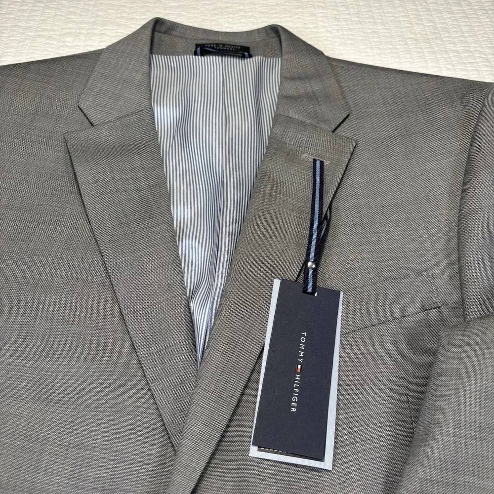 Tommy Hilfiger Adams Suit Jacket Mens 40R Gray Worsted Wool Trim Fit NWT Blazer